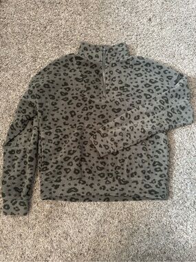 Pink Rose Olive Green Leopard Zip-Up Sweater